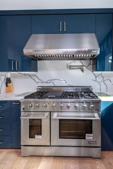 Hébergement de vacances Prime Location, Stylish Space: 3br With Bbq Los Angeles